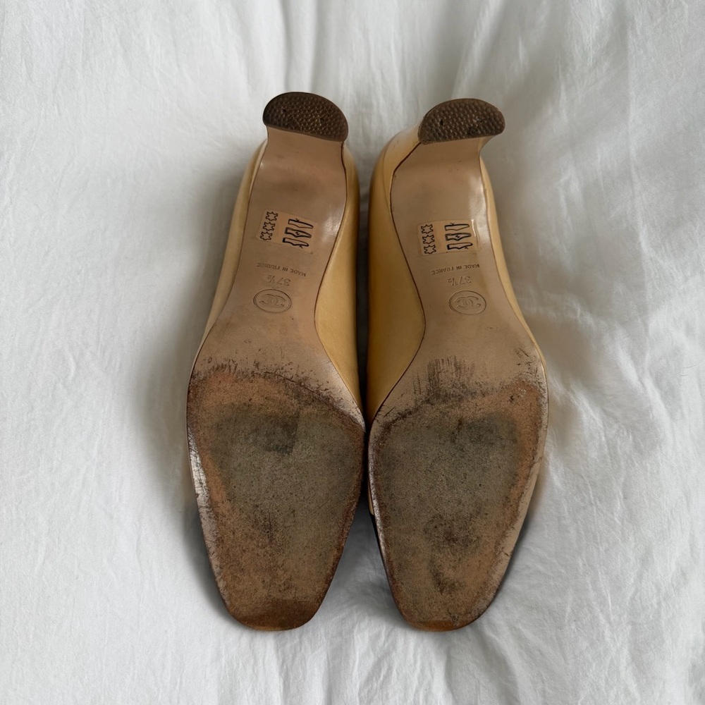 Authentic Chanel Heels - Picture 3 of 5
